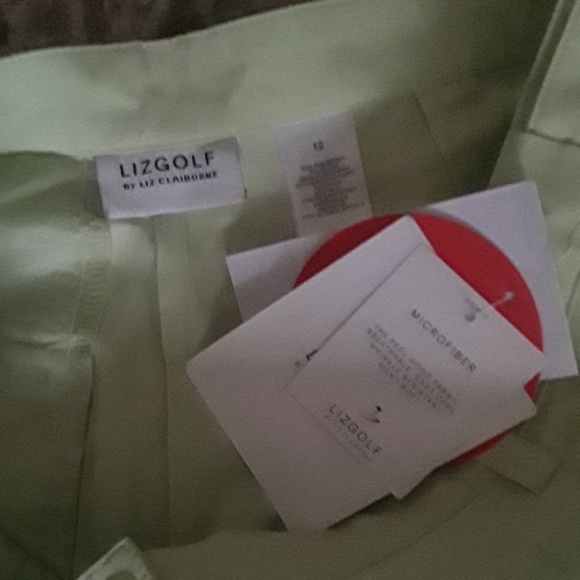 Liz Golf by Liz Claiborne Short (women's) - Picture 4 of 7